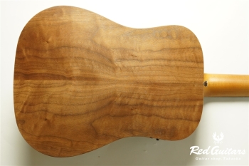 BT1e Walnut